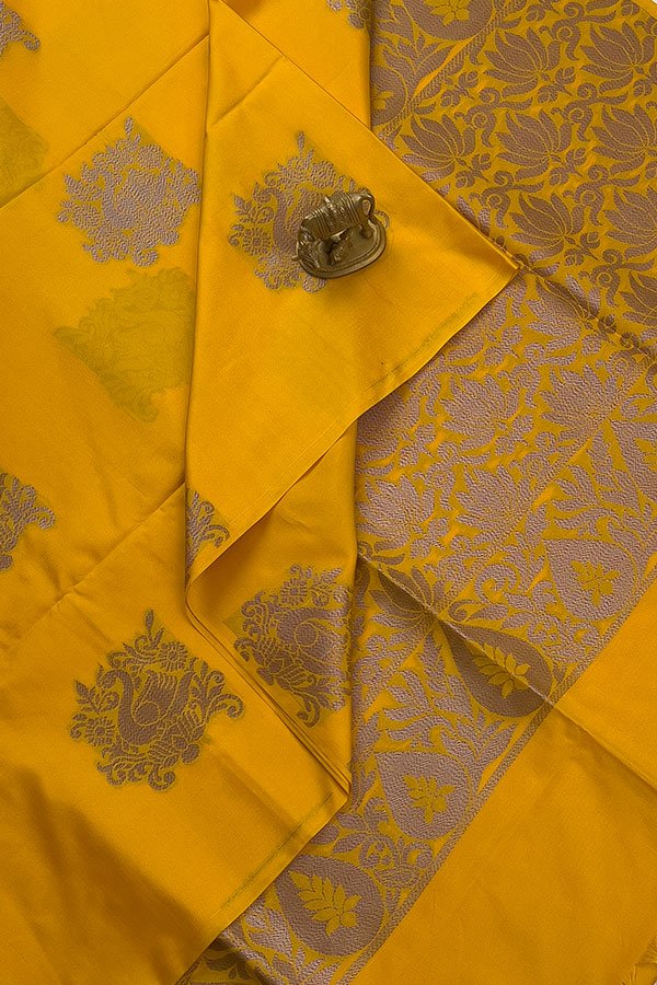 semi soft silk saree