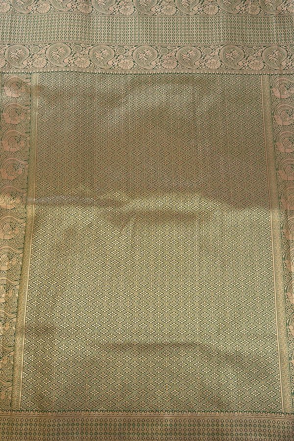 semi banarsi saree pallu