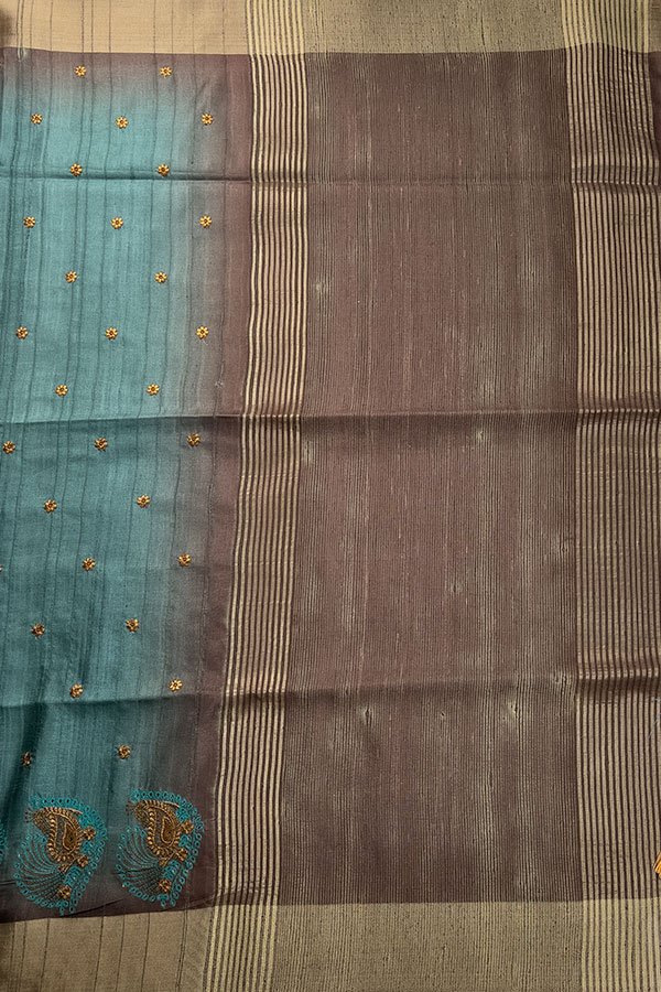 semi tussar saree pallu