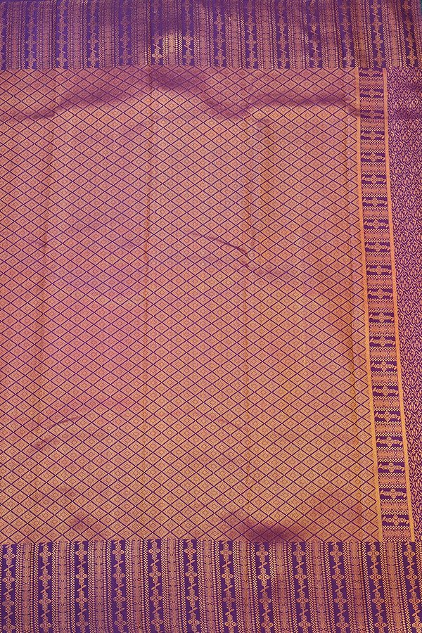 semi silk saree pallu