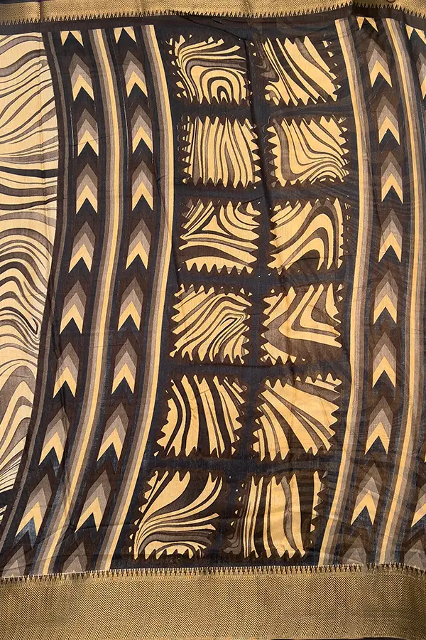 semi dola silk saree pallu