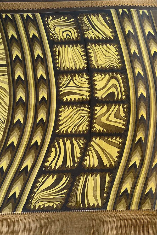 semi dola silk saree pallu