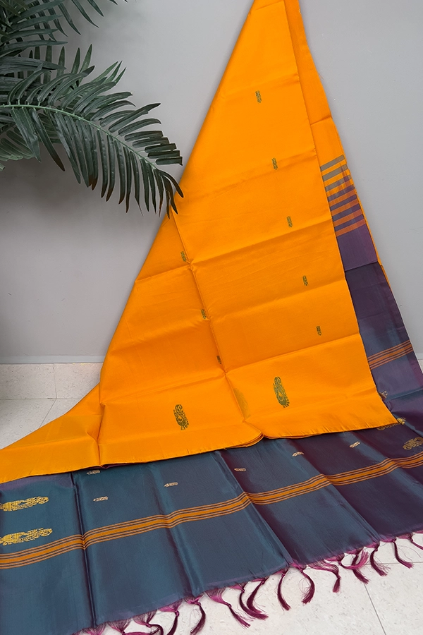 Banana Pith in Mango Yellow