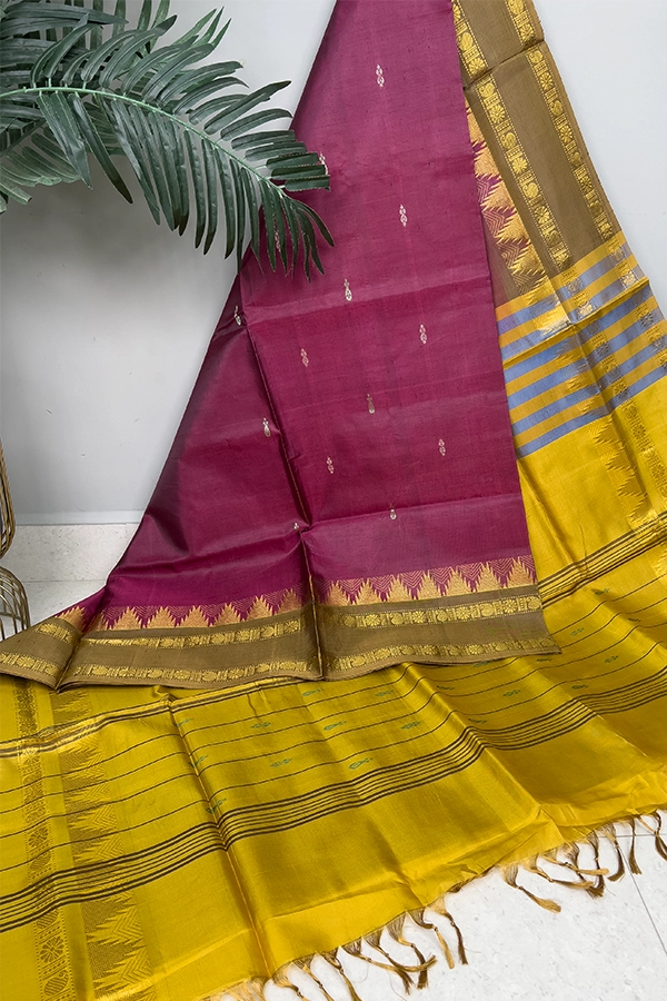 Bananapith saree -megenta main